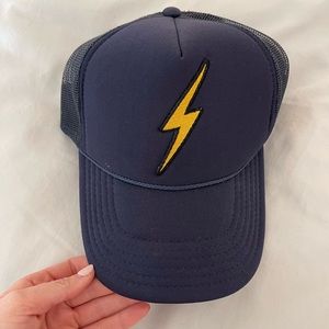 AVIATOR NATION TRUCKER HAT